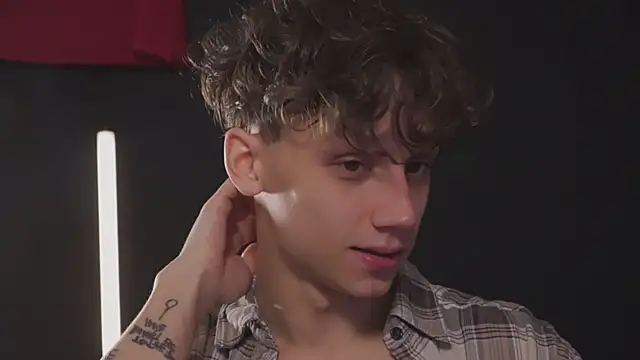 Nicky neal online show from October 2025 12:34:01 AM