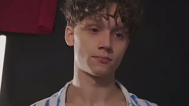 Nicky neal online show from October 2025 08:43:01 PM