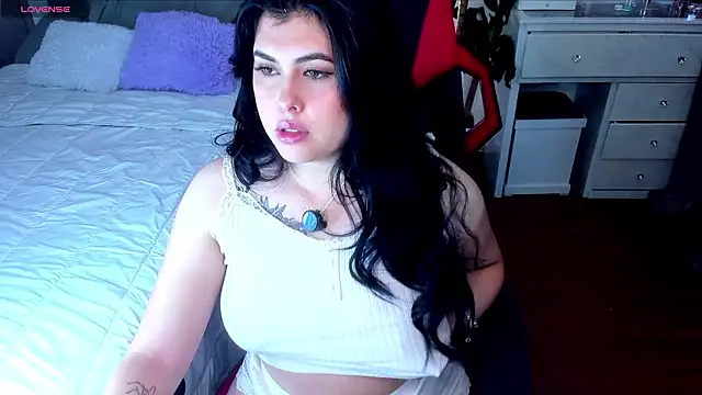 Alyaa s online show from February 2026 08:22:01 PM