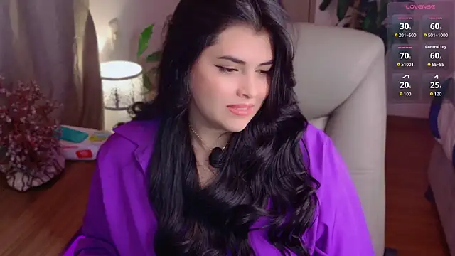 Alyaa s online show from May 2026 01:37:07 AM