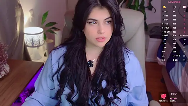 Alyaa s online show from May 2026 02:19:01 AM