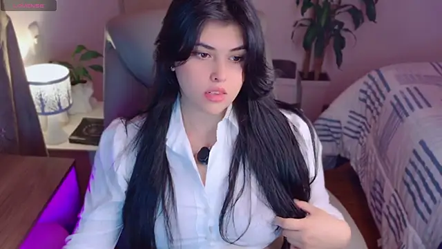 Alyaa s online show from April 2026 03:00:01 AM