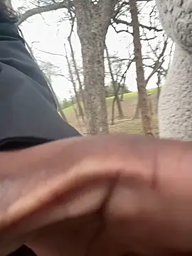 Snapshot of TilaTotti chatting on March 2025 10:26:01 PM TilaTotti online show from March 2025 10:26:01 PM