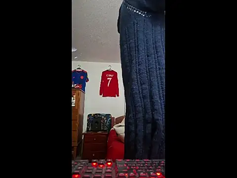Snapshot of ALBEIROFOOTBALL1992 chatting on May 2026 05:00:02 AM ALBEIROFOOTBALL1992 online show from May 2026 05:00:02 AM