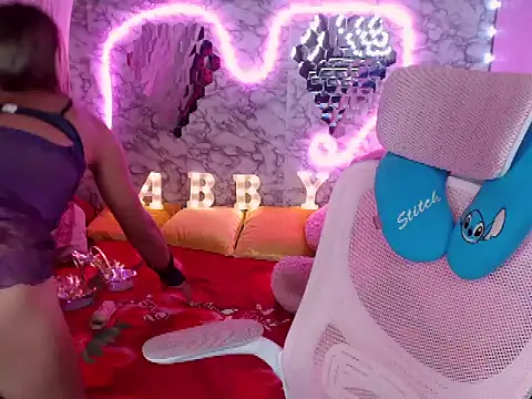 HotHornyAsian online show from November 2025 04:29:01 PM