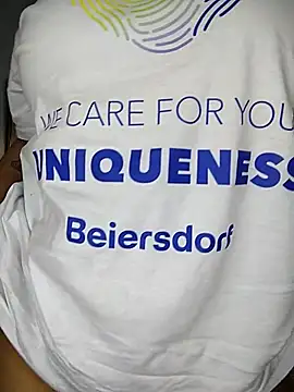 sasha hot98 online show from November 2025 10:02:02 PM