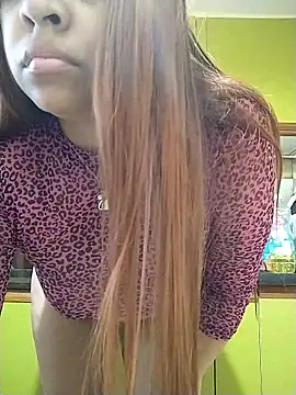 sasha hot98 online show from November 2025 05:28:01 PM