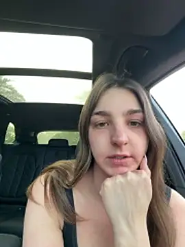 DoriDeluxe66 online show from February 2026 04:29:01 PM