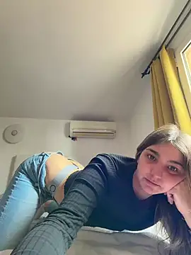 DoriDeluxe66 online show from March 2026 11:49:01 AM