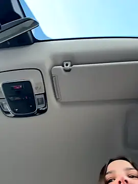 DoriDeluxe66 online show from October 2025 10:23:02 AM