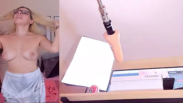 Lizzy Lace online show from March 2025 07:00:02 AM