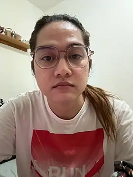 Snapshot of MarieLoveGlamorous chatting on October 2025 02:50:02 PM MarieLoveGlamorous online show from October 2025 02:50:02 PM