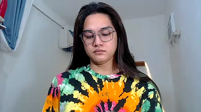 Snapshot of MarieLoveGlamorous chatting on February 2025 09:07:02 AM MarieLoveGlamorous online show from February 2025 09:07:02 AM