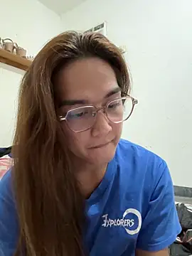 Snapshot of MarieLoveGlamorous chatting on September 2025 01:51:01 PM MarieLoveGlamorous online show from September 2025 01:51:01 PM