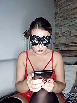 LunaSecret22 online show from November 2025 10:35:02 PM