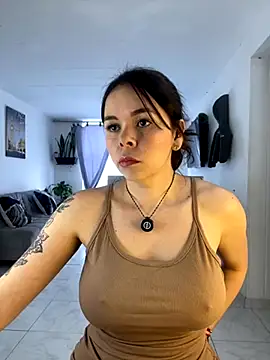 Snapshot of carolina16love chatting on October 2025 08:54:02 PM carolina16love online show from October 2025 08:54:02 PM