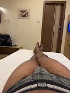 karthikchennai09 online show from May 2026 05:08:01 PM
