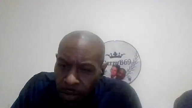 CuzzyB69 online show from February 2026 08:37:01 PM