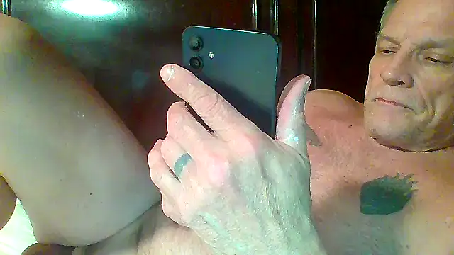 Snapshot of imN2Deep4mygirl2take chatting on April 2026 01:31:02 AM imN2Deep4mygirl2take online show from April 2026 01:31:02 AM