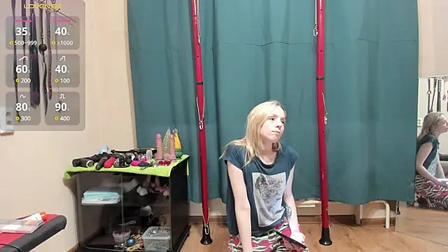 Snapshot of all_shades_dreams chatting on December 2024 05:04:01 AM all shades dreams online show from December 2024 05:04:01 AM