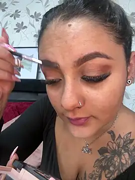 Emiily W online show from December 2025 09:24:02 AM