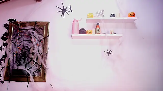 naia blessed online show from October 2025 07:15:02 PM