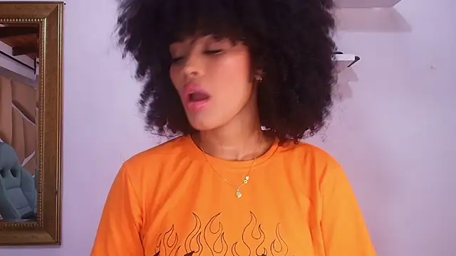 naia blessed online show from September 2025 07:14:01 PM