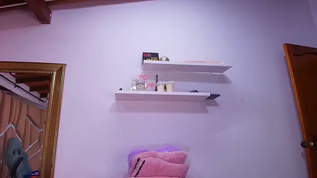 naia blessed online show from September 2025 07:25:01 PM