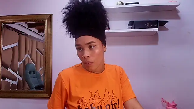 naia blessed online show from October 2025 07:48:02 PM