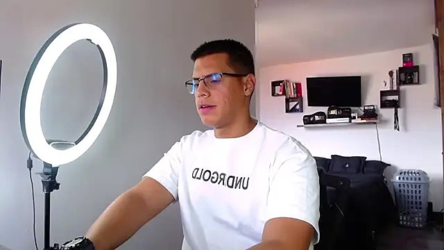  John Boy  online show from April 2026 07:31:02 PM