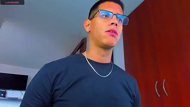  John Boy  online show from November 2025 07:07:02 PM