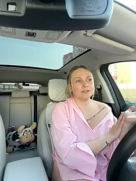 Bondgirl 013 online show from March 2025 12:09:02 PM