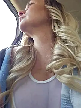 Bondgirl 013 online show from November 2025 10:03:02 AM