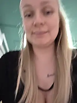 Bondgirl 013 online show from May 2026 06:24:01 PM