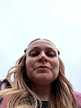 Bondgirl 013 online show from May 2026 02:48:02 PM