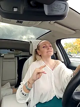 Bondgirl 013 online show from October 2025 11:11:01 AM