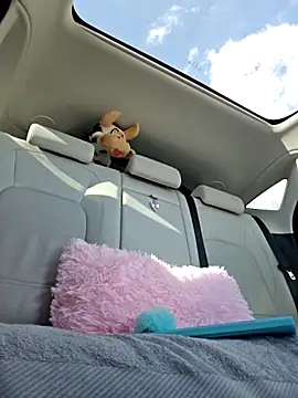 Bondgirl 013 online show from October 2025 10:46:01 AM