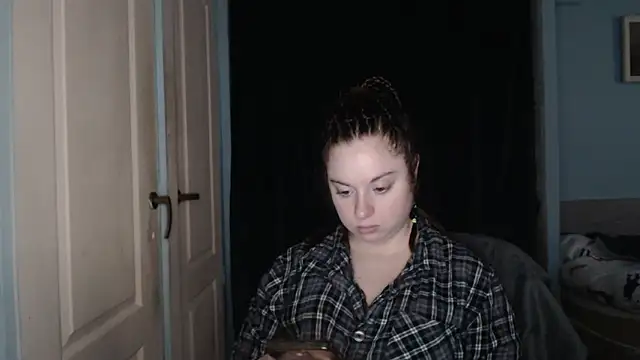 ryhhnnagold99 online show from April 2026 02:40:01 PM