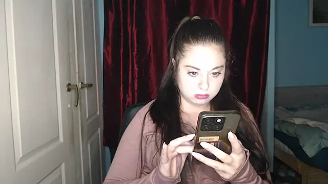 ryhhnnagold99 online show from November 2025 05:49:01 PM