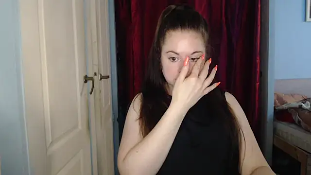 ryhhnnagold99 online show from September 2025 12:03:01 PM