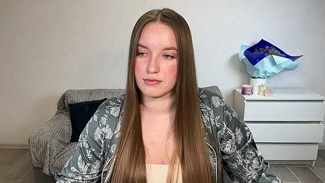 EvaMaddison online show from February 2026 06:09:01 PM