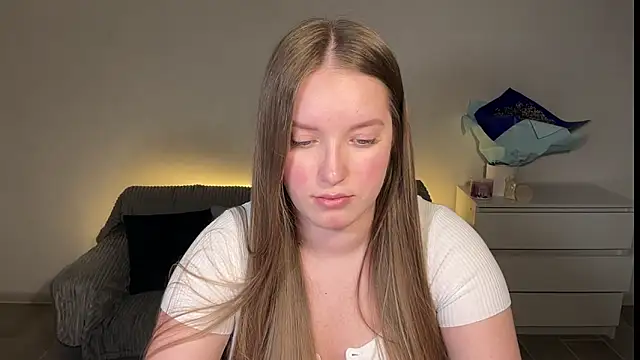 EvaMaddison online show from February 2026 08:08:02 PM