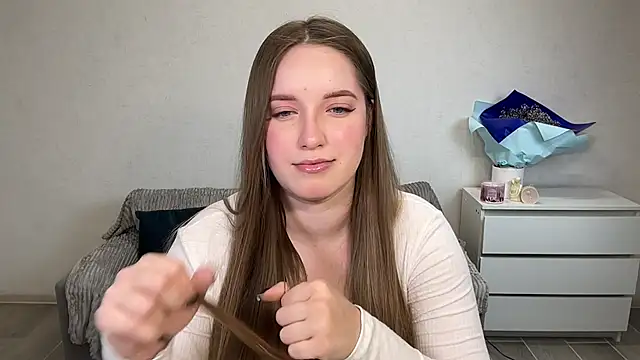 EvaMaddison online show from February 2026 06:04:02 PM