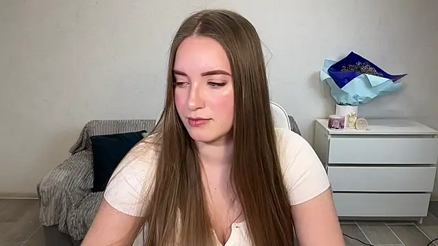 EvaMaddison online show from February 2026 05:01:01 PM