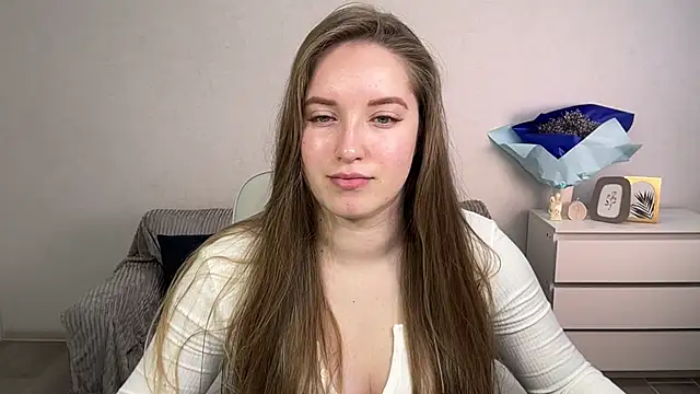 EvaMaddison online show from September 2025 05:24:01 AM