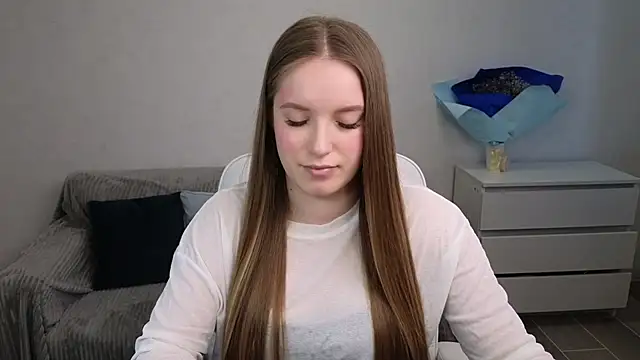 EvaMaddison online show from February 2025 08:24:02 AM