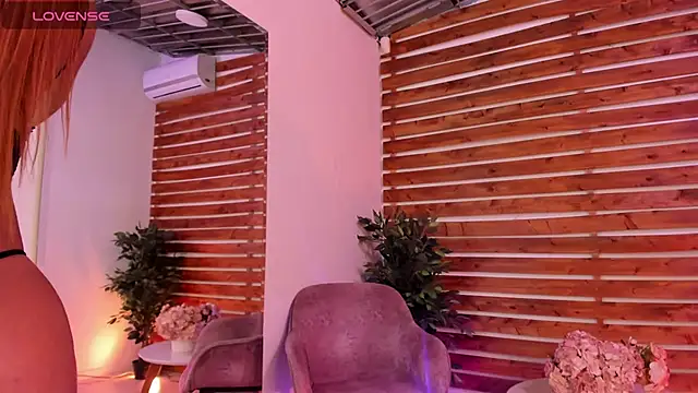  MeganRain online show from September 2025 08:47:01 AM