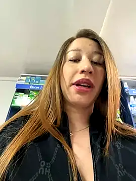 roouse online show from October 2025 06:09:02 PM