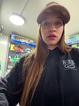 Snapshot of roouse chatting on December 2025 09:09:02 PM roouse online show from December 2025 09:09:02 PM