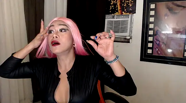 Snapshot of UrhotGoddess chatting on March 2025 07:09:02 AM UrhotGoddess online show from March 2025 07:09:02 AM